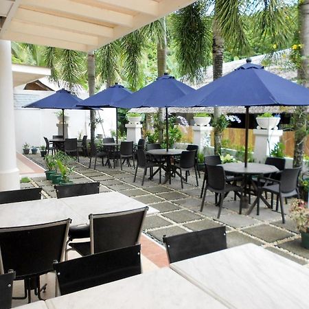Balabag  One Crescent Place Hotel מראה חיצוני תמונה
