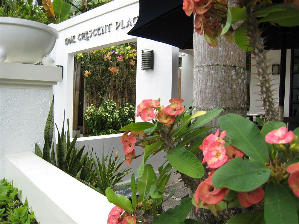 Balabag  One Crescent Place Hotel מראה חיצוני תמונה