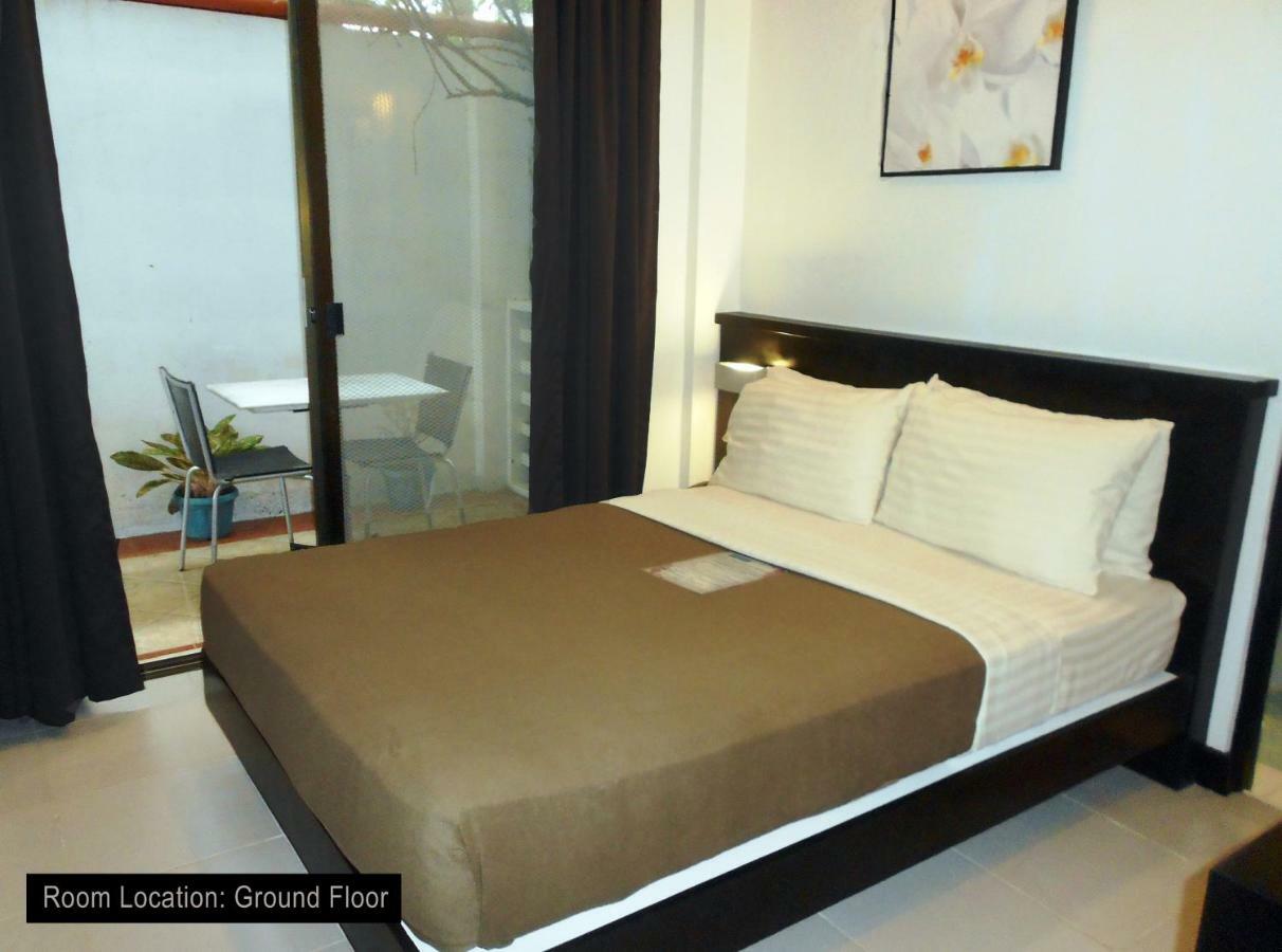 Balabag  One Crescent Place Hotel מראה חיצוני תמונה