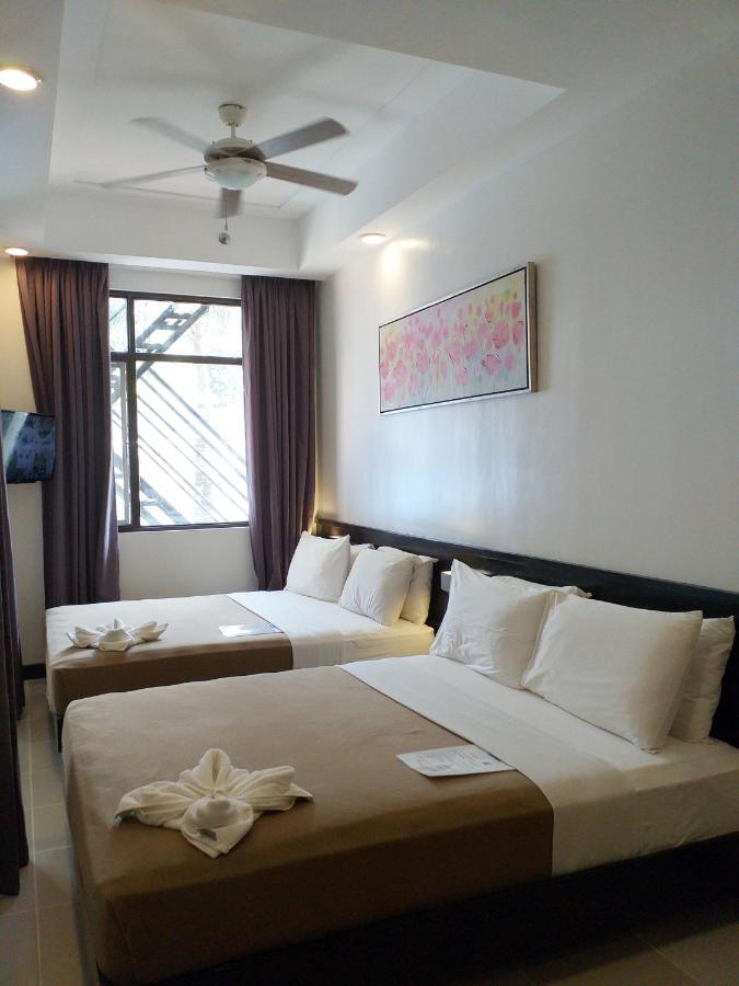 Balabag  One Crescent Place Hotel מראה חיצוני תמונה